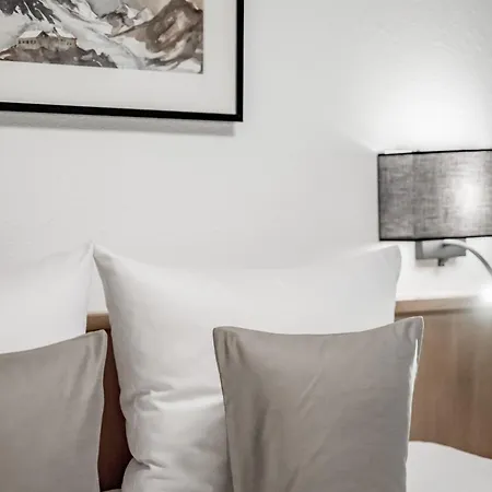 Апарт-отель Montanara Зёльден